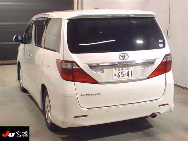 TOYOTA ALPHARD