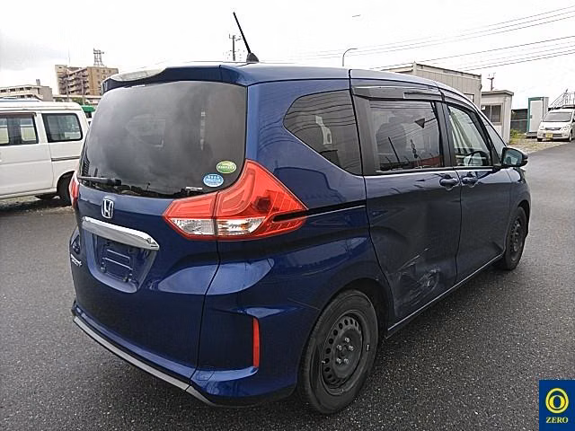 HONDA FREED+