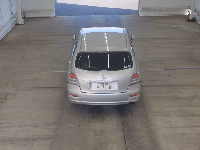 TOYOTA MARK X ZIO