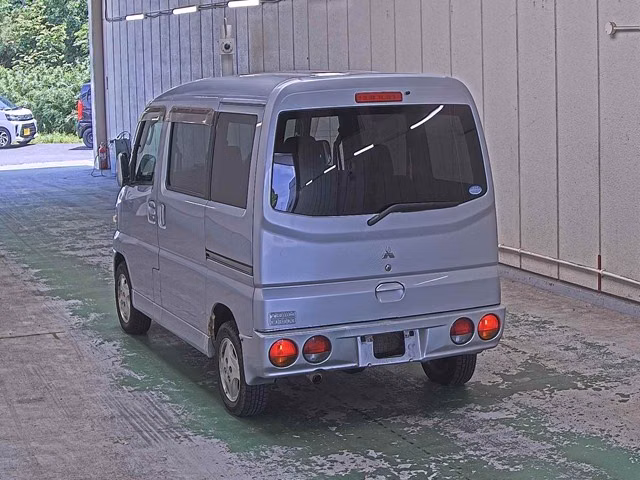 MITSUBISHI TOWN BOX