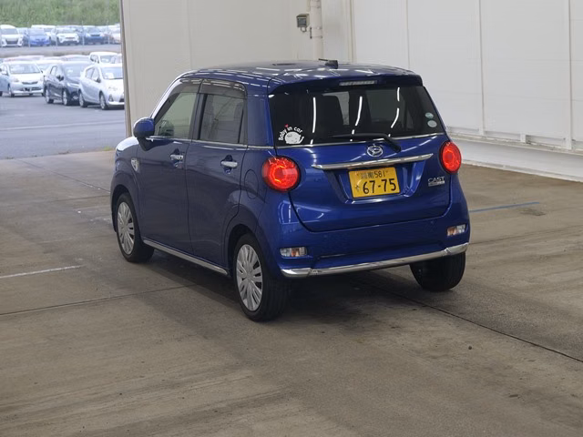 DAIHATSU CAST