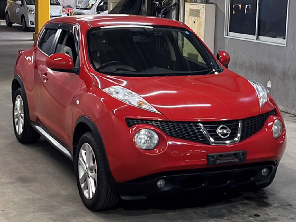 NISSAN JUKE