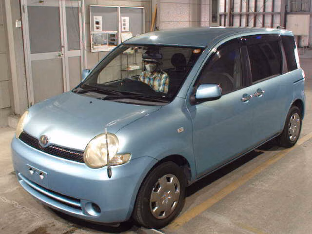 TOYOTA SIENTA