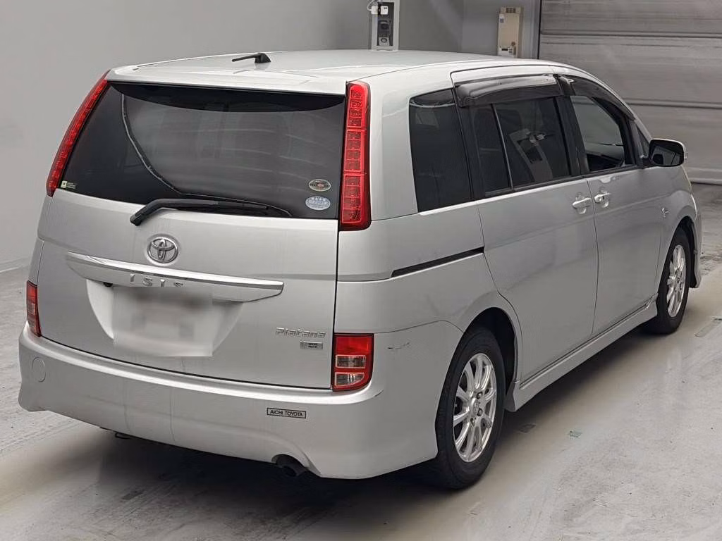 TOYOTA ISIS