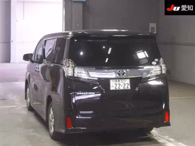 TOYOTA VELLFIRE