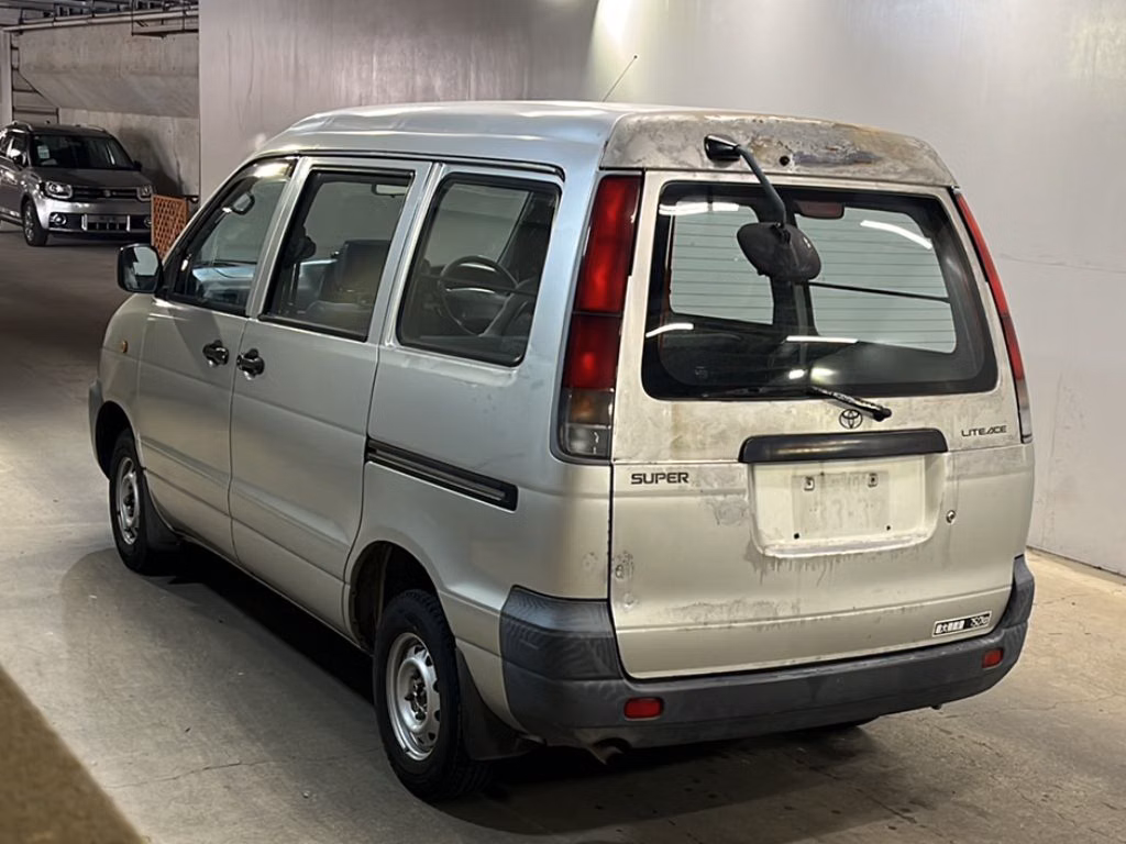 TOYOTA LITE ACE