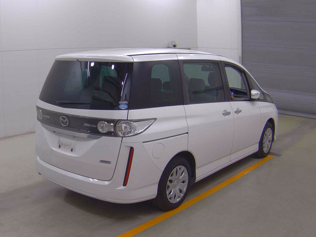 MAZDA BIANTE