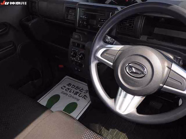 DAIHATSU WAKE