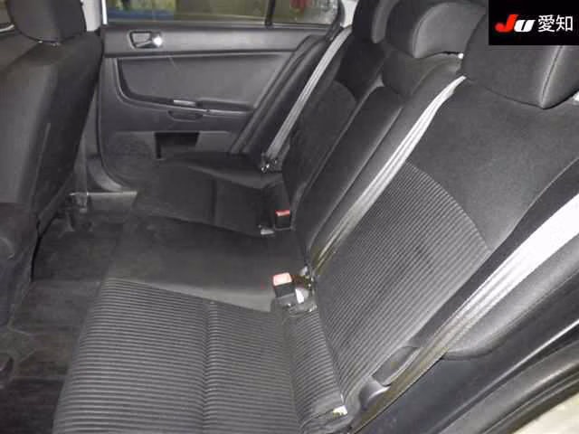 MITSUBISHI GALANT FORTIS