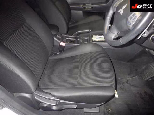 MITSUBISHI GALANT FORTIS