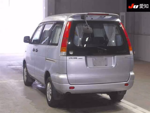 TOYOTA TOWN ACE NOAH