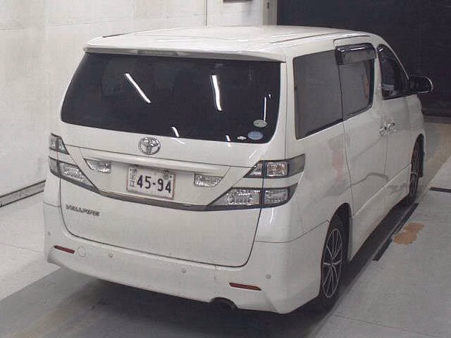 TOYOTA VELLFIRE