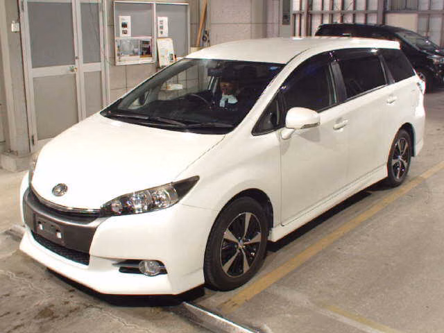 TOYOTA WISH