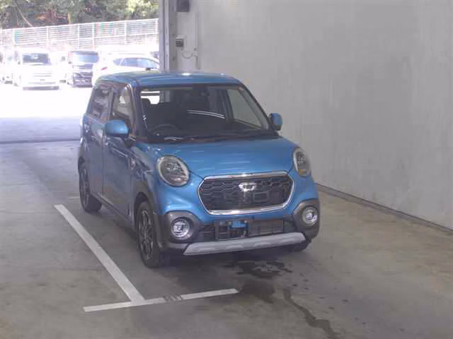 DAIHATSU CAST