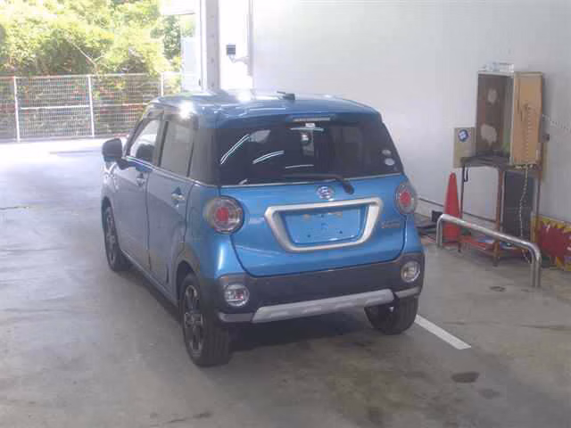 DAIHATSU CAST