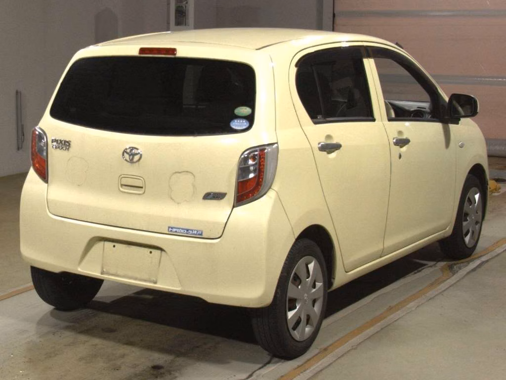 TOYOTA PIXIS EPOCH