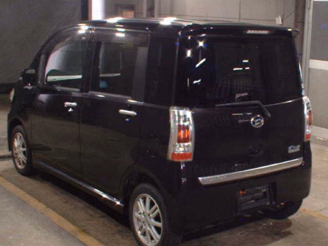 DAIHATSU TANTO EXE