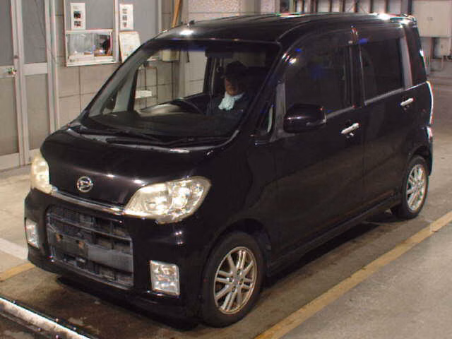 DAIHATSU TANTO EXE