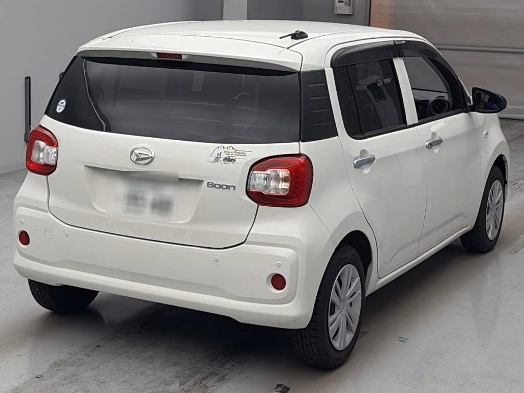 DAIHATSU BOON