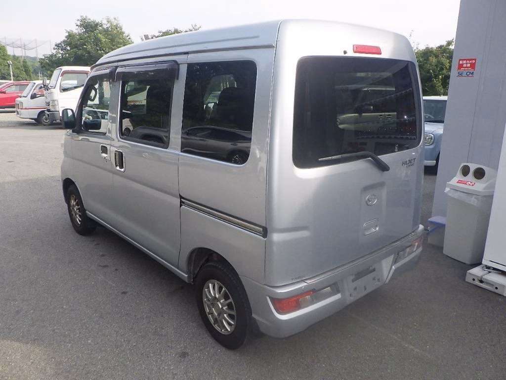 DAIHATSU HIJET