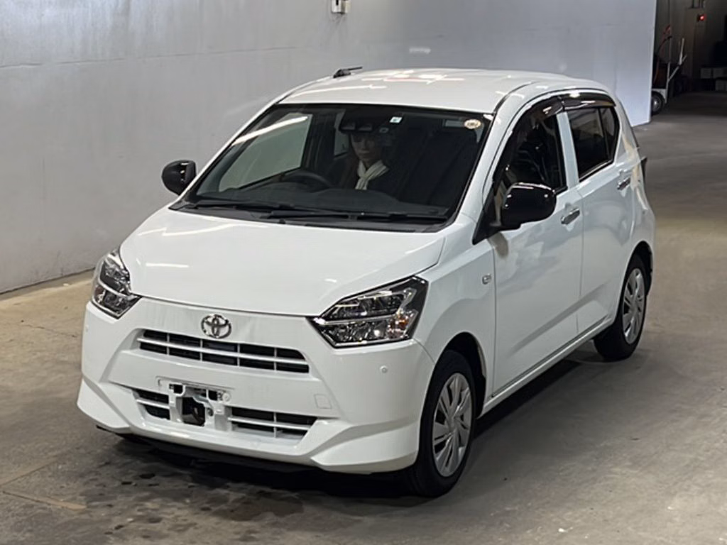 TOYOTA PIXIS EPOCH