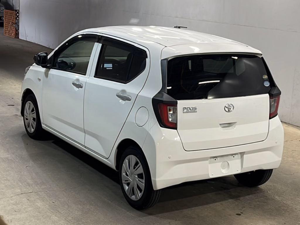 TOYOTA PIXIS EPOCH