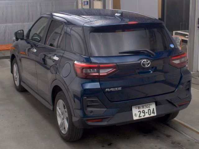 TOYOTA RAIZE