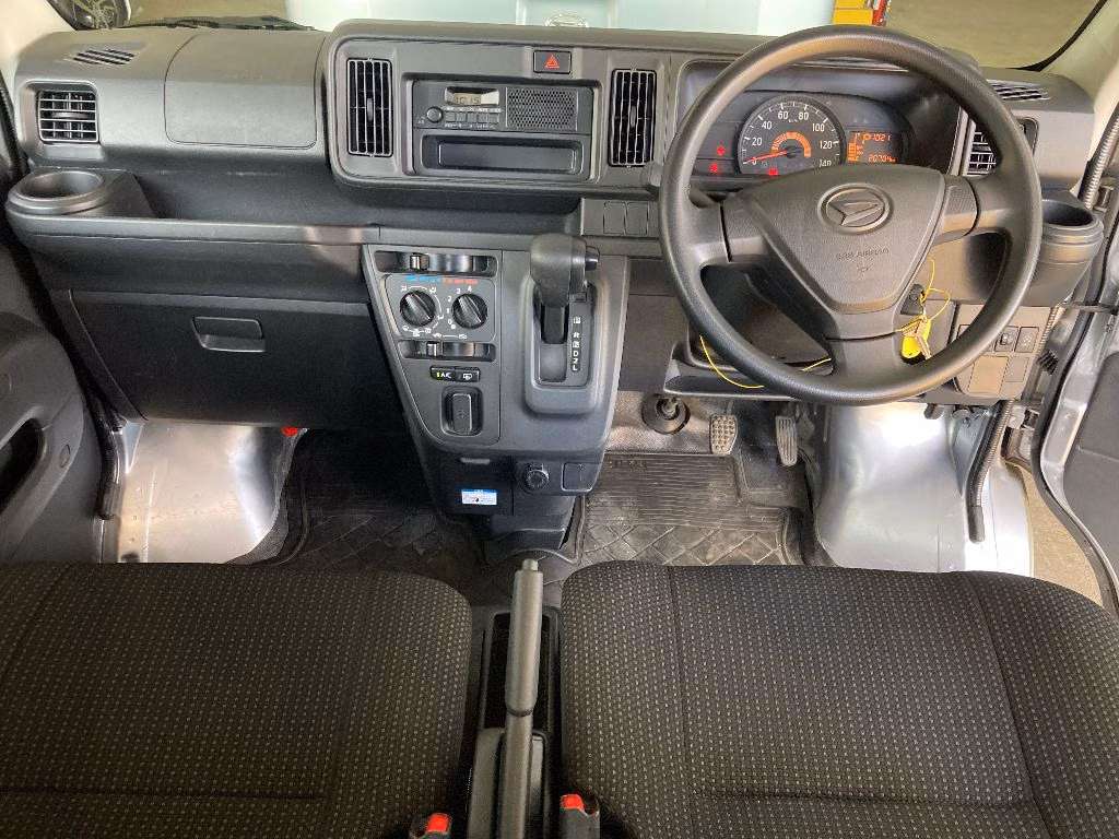 DAIHATSU HIJET
