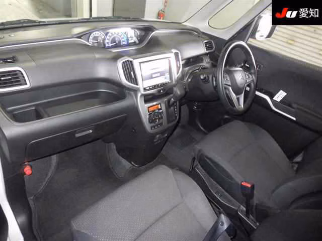 MITSUBISHI DELICA D:2