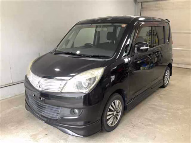MITSUBISHI DELICA D:2