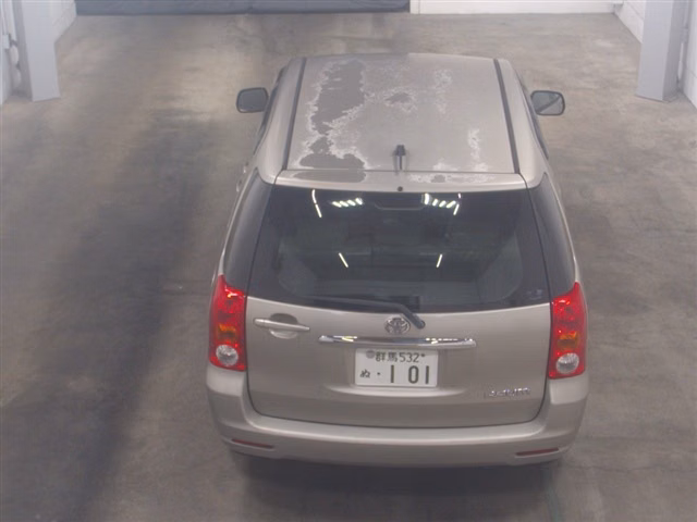 TOYOTA RAUM