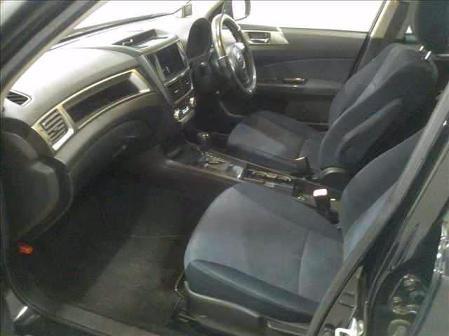 SUBARU EXIGA
