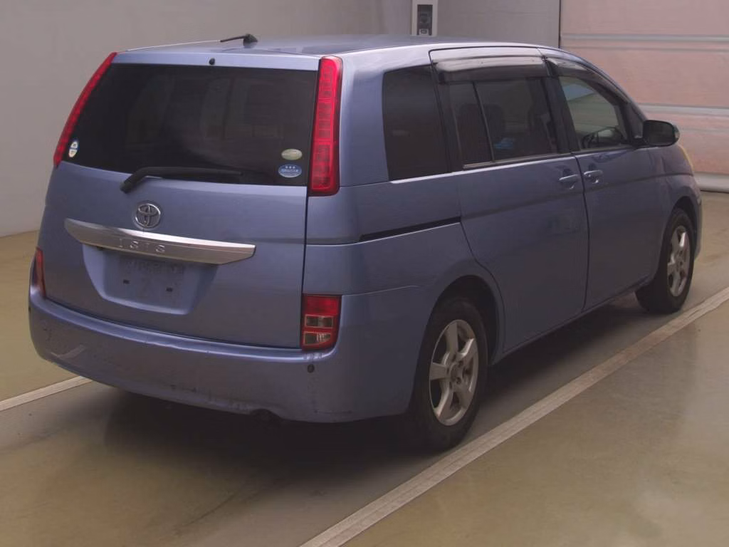 TOYOTA ISIS