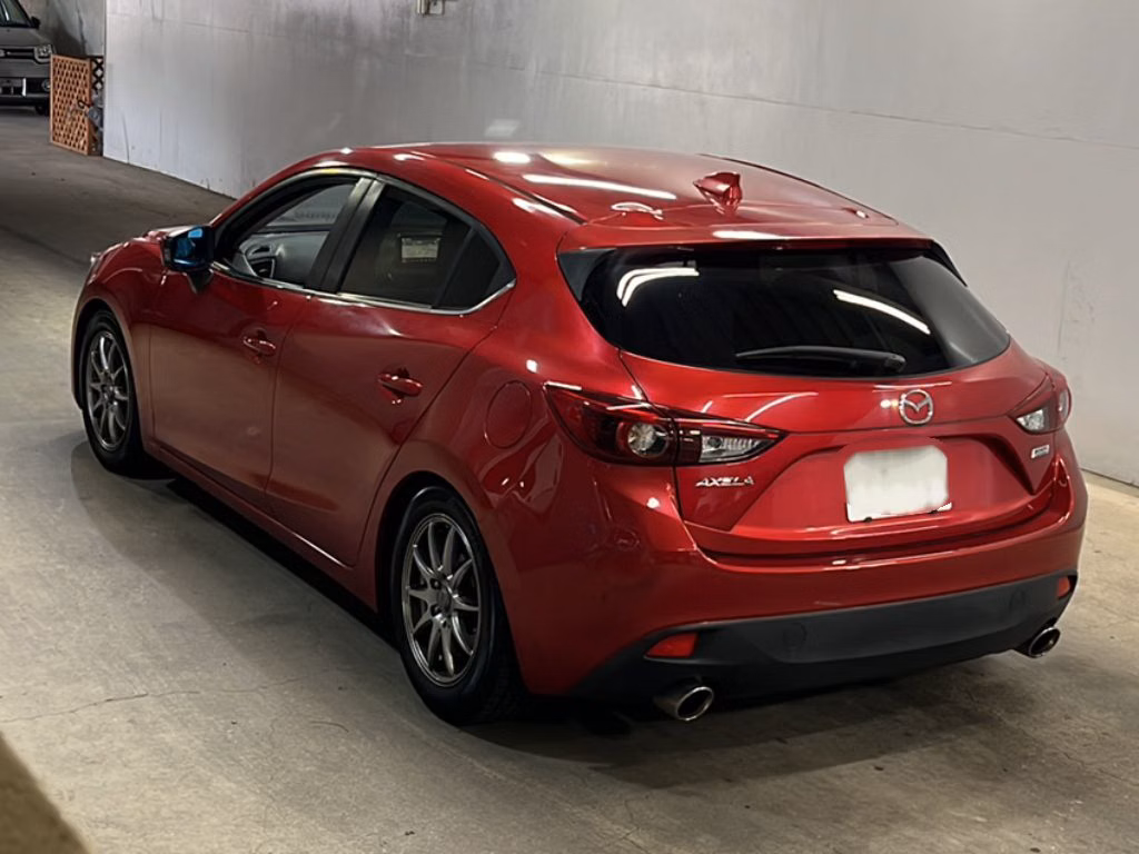 MAZDA AXELA