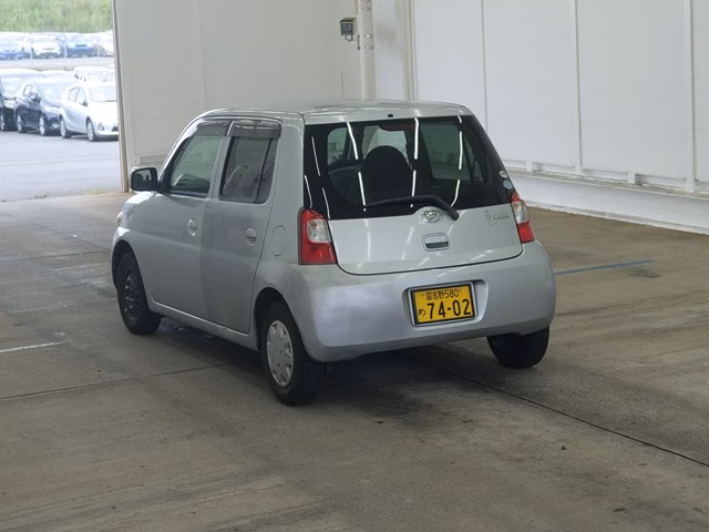 DAIHATSU ESSE