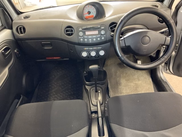 DAIHATSU ESSE