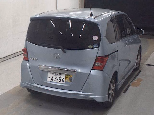 HONDA FREED