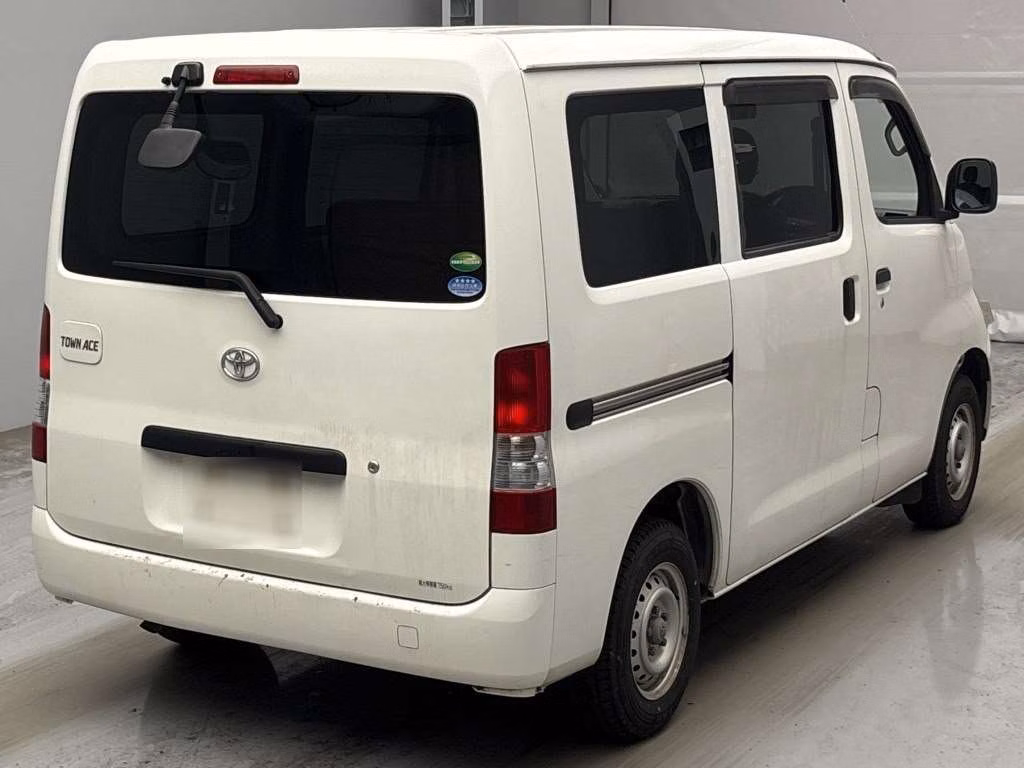 TOYOTA LITE ACE