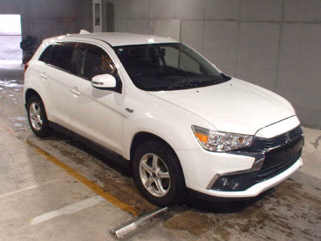 MITSUBISHI RVR