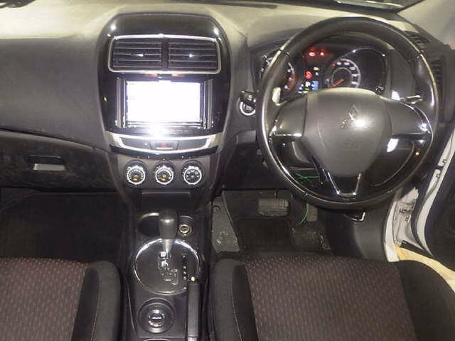 MITSUBISHI RVR