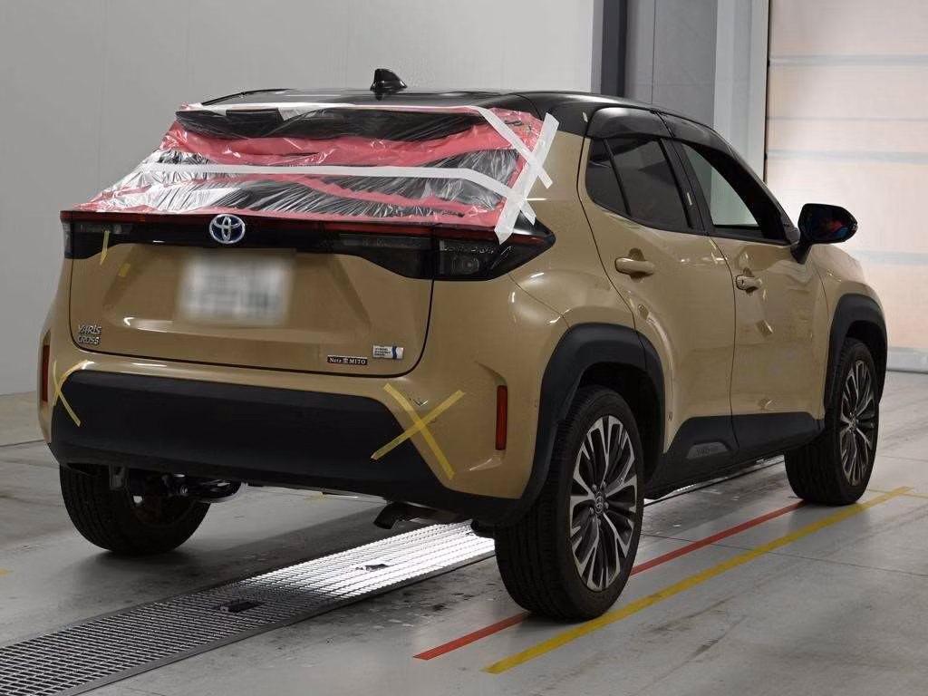 TOYOTA YARIS CROSS