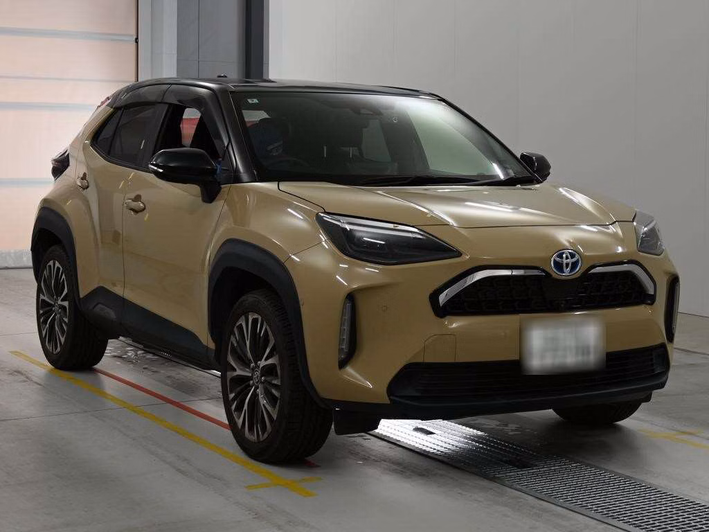 TOYOTA YARIS CROSS