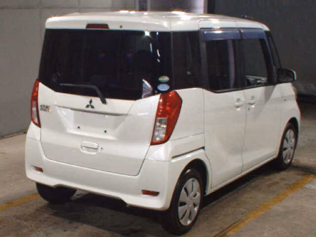 MITSUBISHI EK SPACE