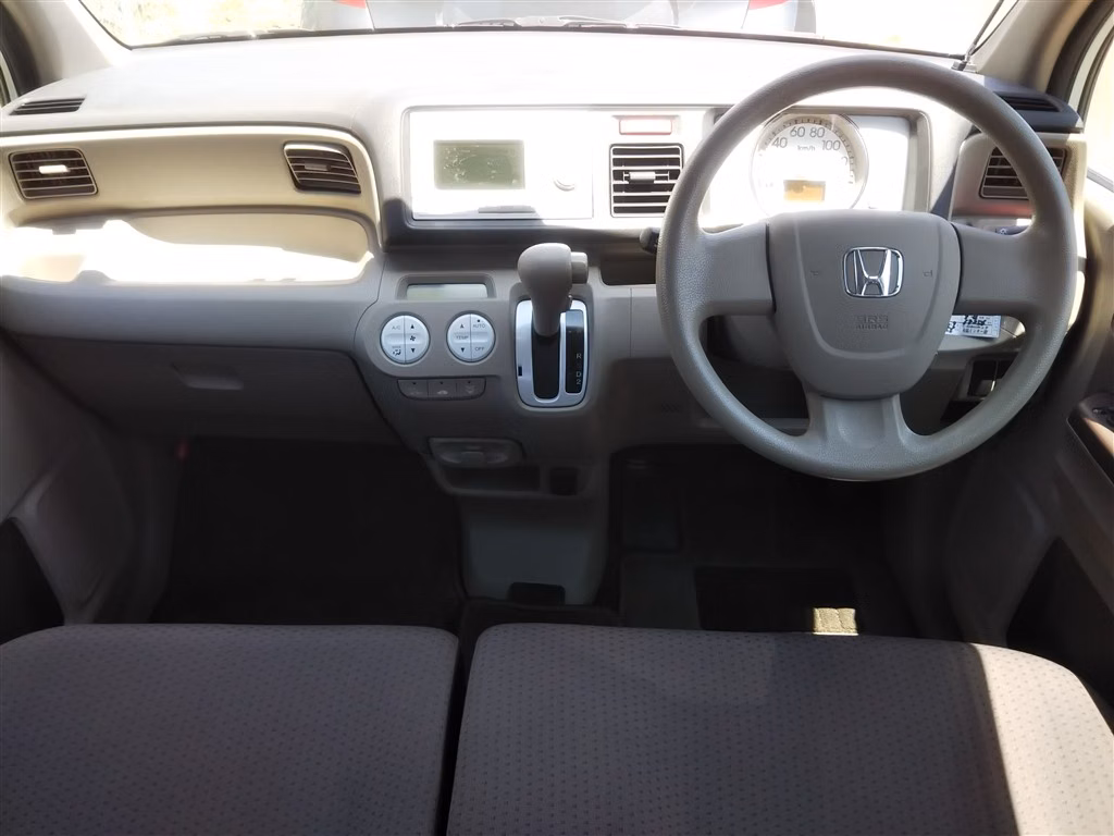 HONDA LIFE