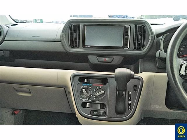 DAIHATSU BOON