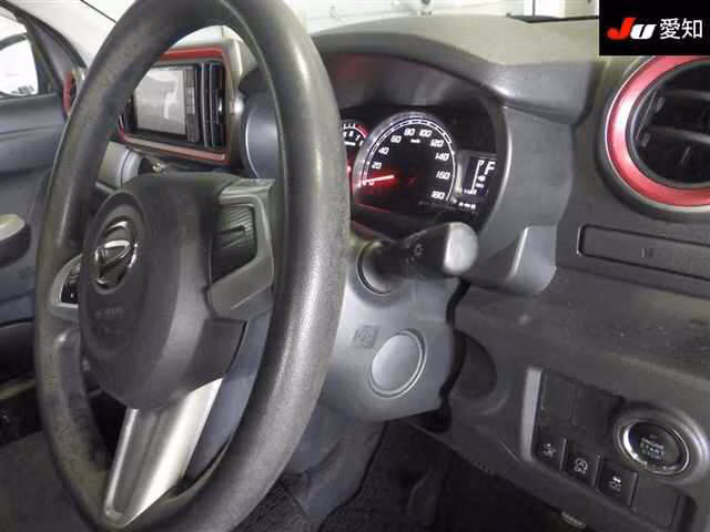 DAIHATSU BOON