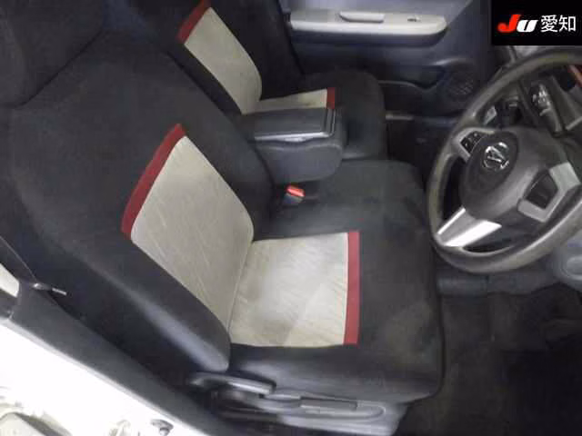 DAIHATSU BOON