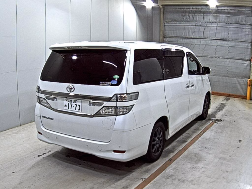 TOYOTA VELLFIRE