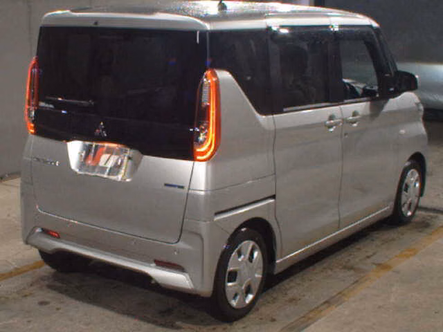MITSUBISHI EK SPACE