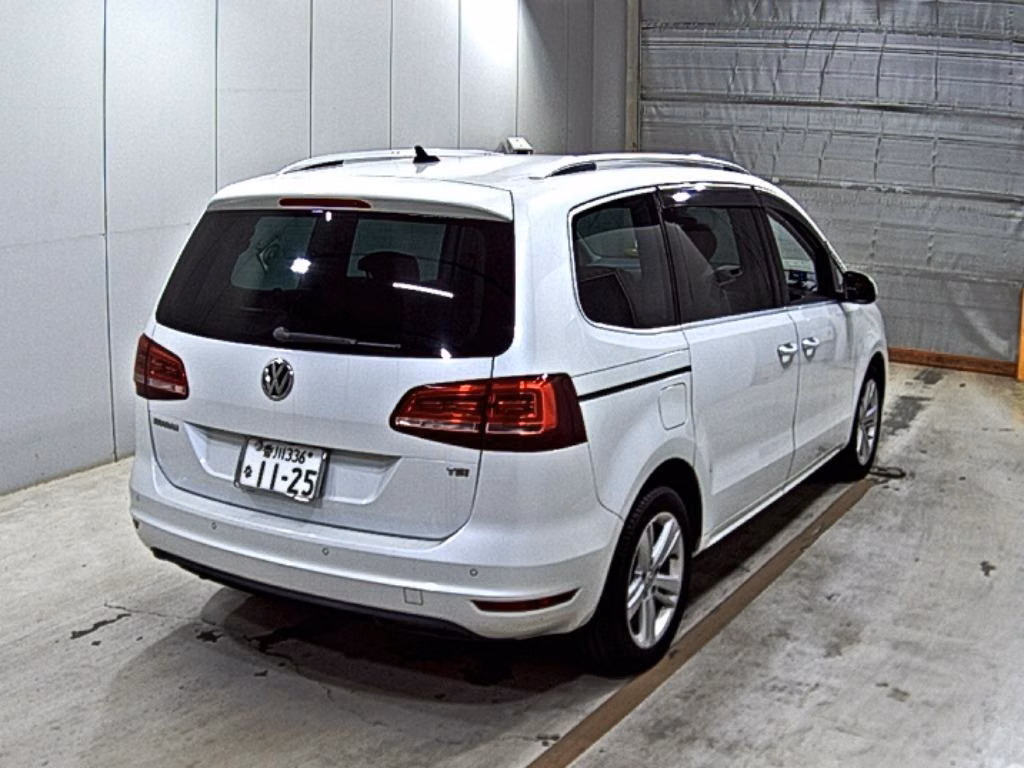 VOLKSWAGEN SHARAN